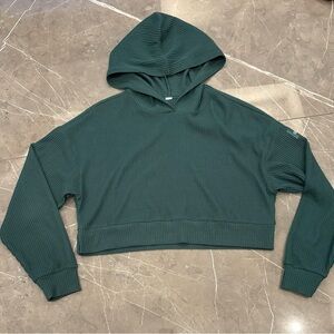 Women's  Alo Yoga Muse Ribbed Cropped Hoodie Midnight Green Medium Sold Out